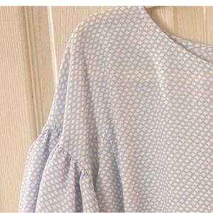 Vince Camuto Top( FINAL)